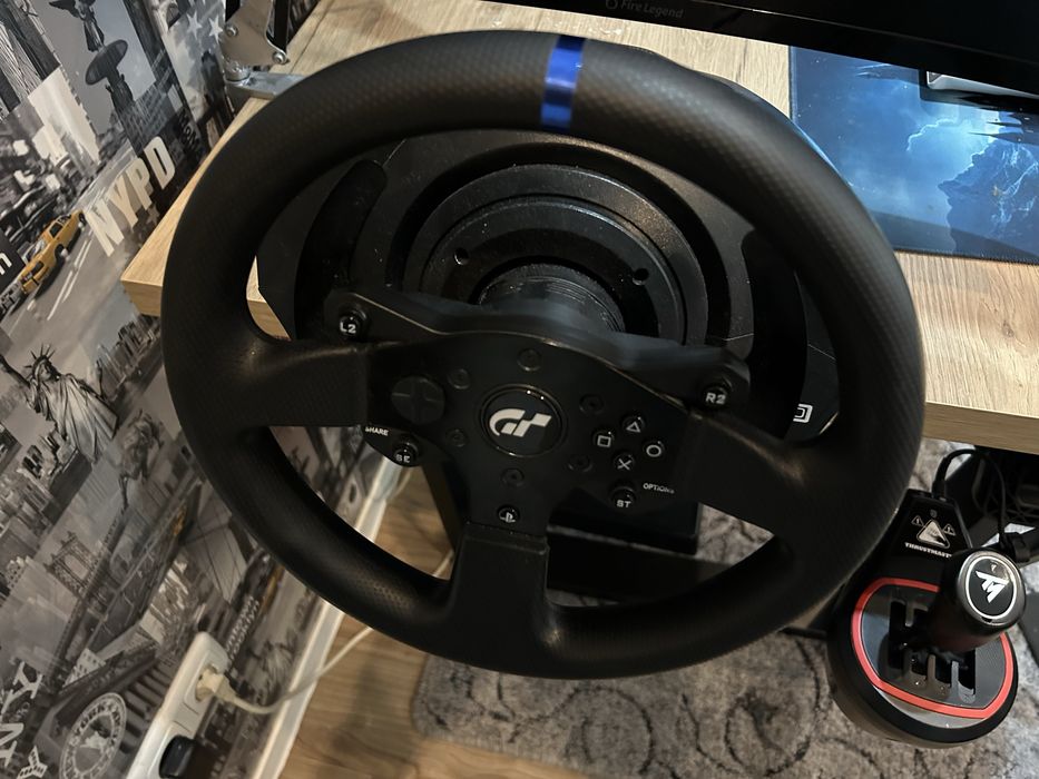 Kierownica trustmaster t300 rs gt z shifterem th8s