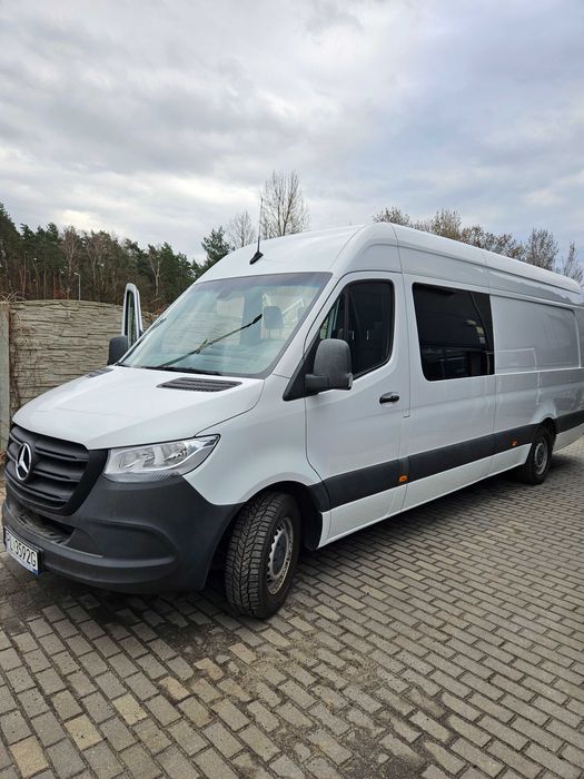 Mercedes + 8 osób /z rowerami/ ,motory, przeprowadzki kraj i cała Europa lub wynajem z kierowcą