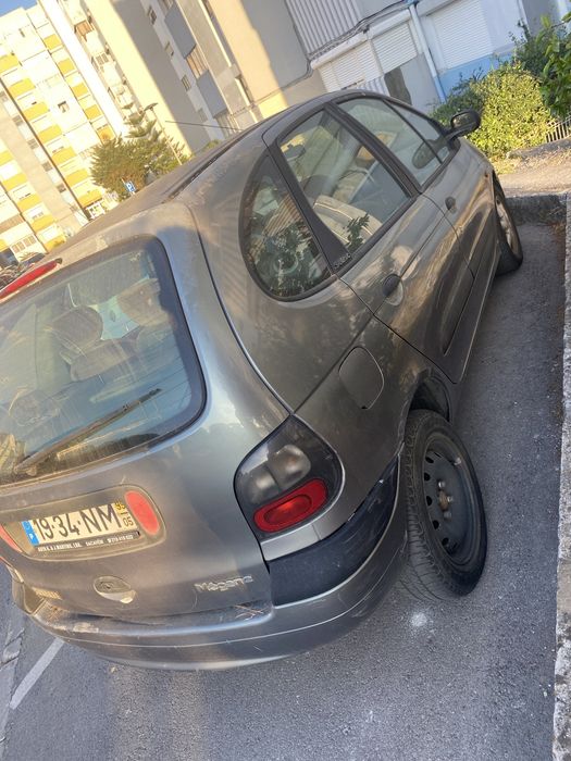 renault scenic 1.4