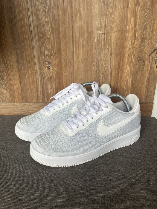 Чоловічі кросовки Nike Air Force Flyknit