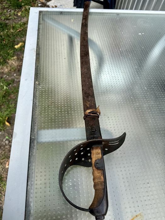 Szabla holenderska Klewang wz.1911 z pochwa.