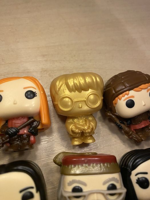 Іграшки з кіндеру Гаррі Потер