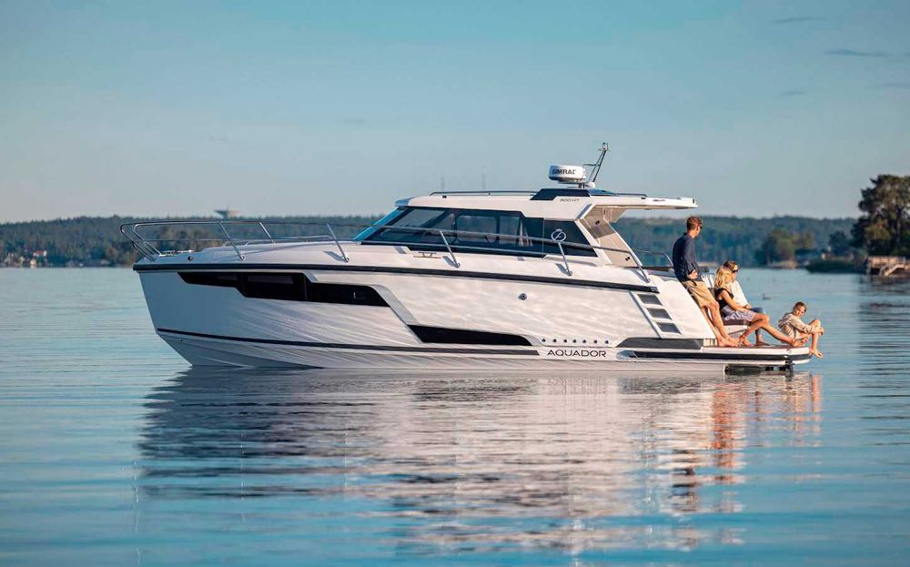 Łódź motorowa Aquador 300 HT