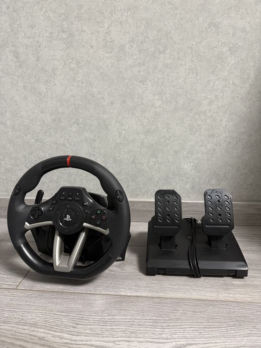 Продам игровой руль Hori Racing Wheel Apex