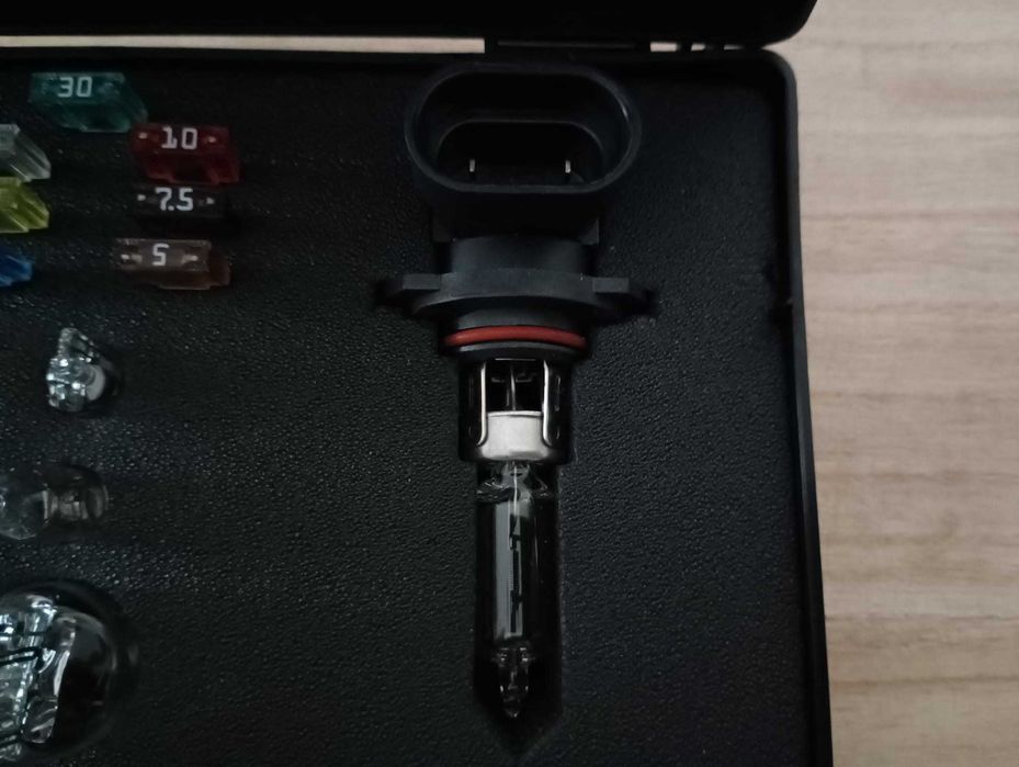 Kit de lâmpadas e fusíveis para Opel Grandland X e Combo