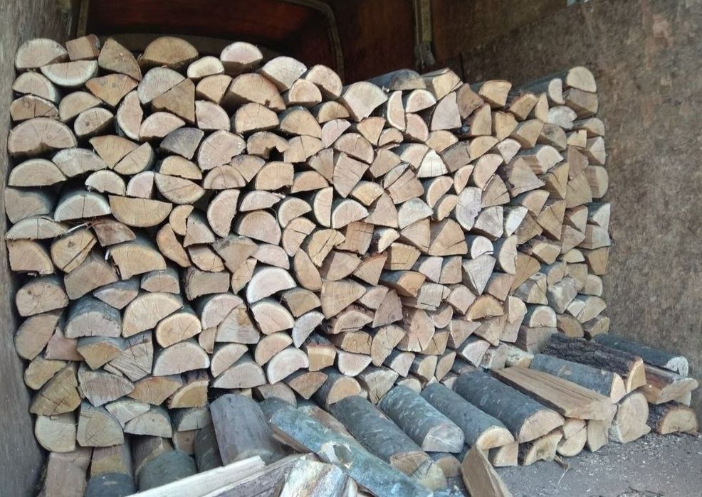 Дрова ЯКІСНО СКЛАДЕНІ. Дуб, берёза. Мінімальні ціни. 3/5/7/15 Ск/м