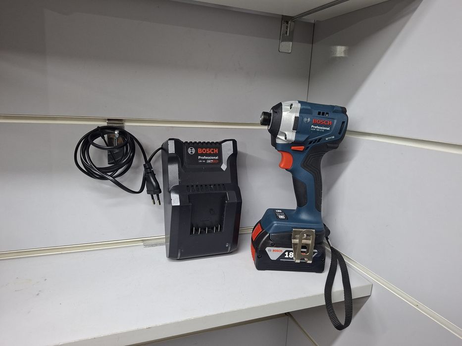 Bosch GDR 18V-215  безщітковий імпакт з регулюваням обертів оригінал Бош