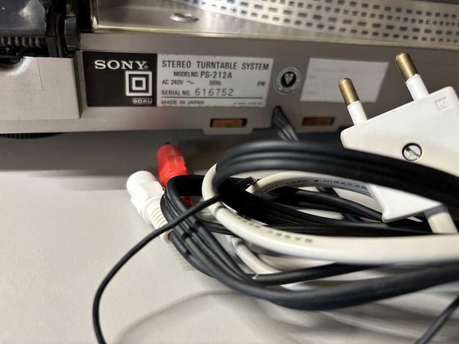 Gramofon Sony  PS-212A Direct drive automatic turntable system