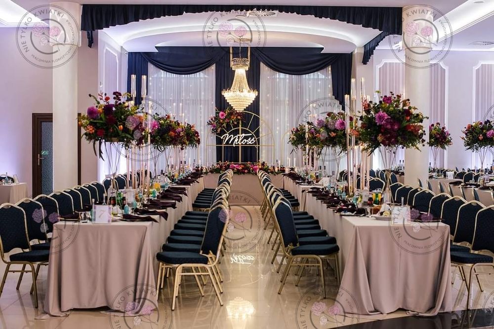 Dekoracje ślubne weselne florystka FOTOLUSTRO wynajem dekoracji