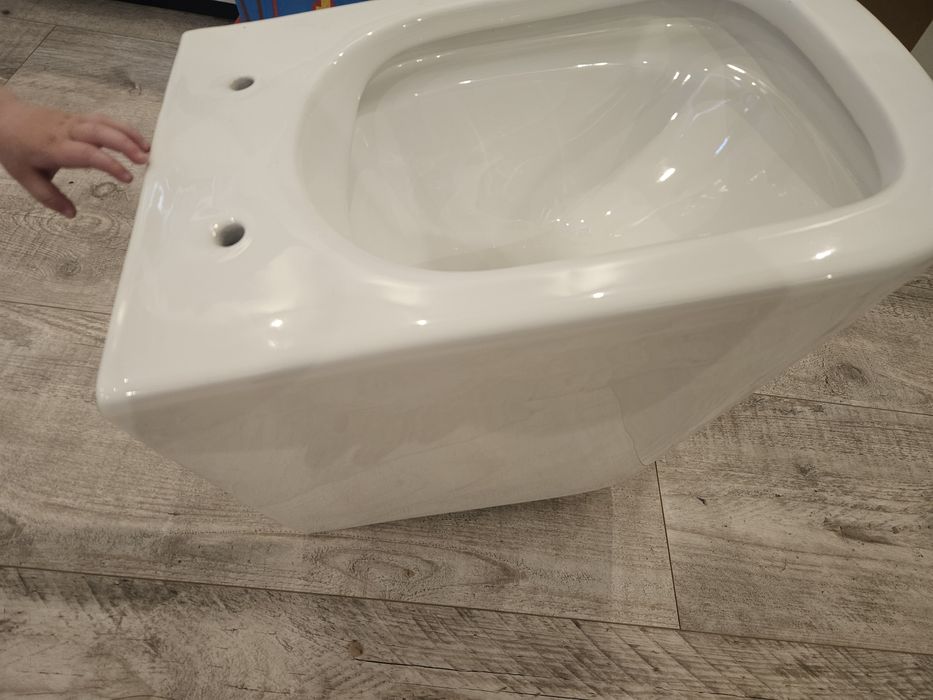 Misa wc rozstaw śrub 180 + deska