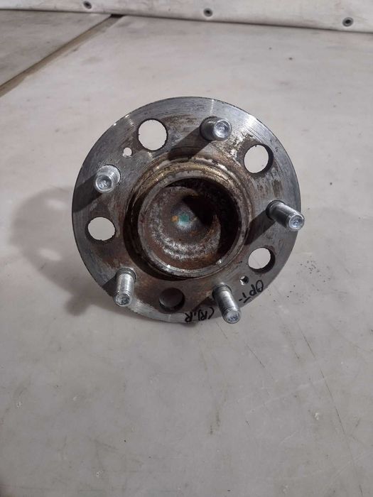 Kia Optima 11-15 Ступица задняя  правая / Киа Оптима