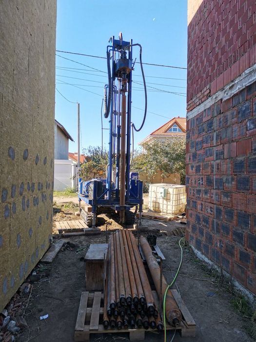 Буріння водяних свердловин в Одесі (бурение скважин)