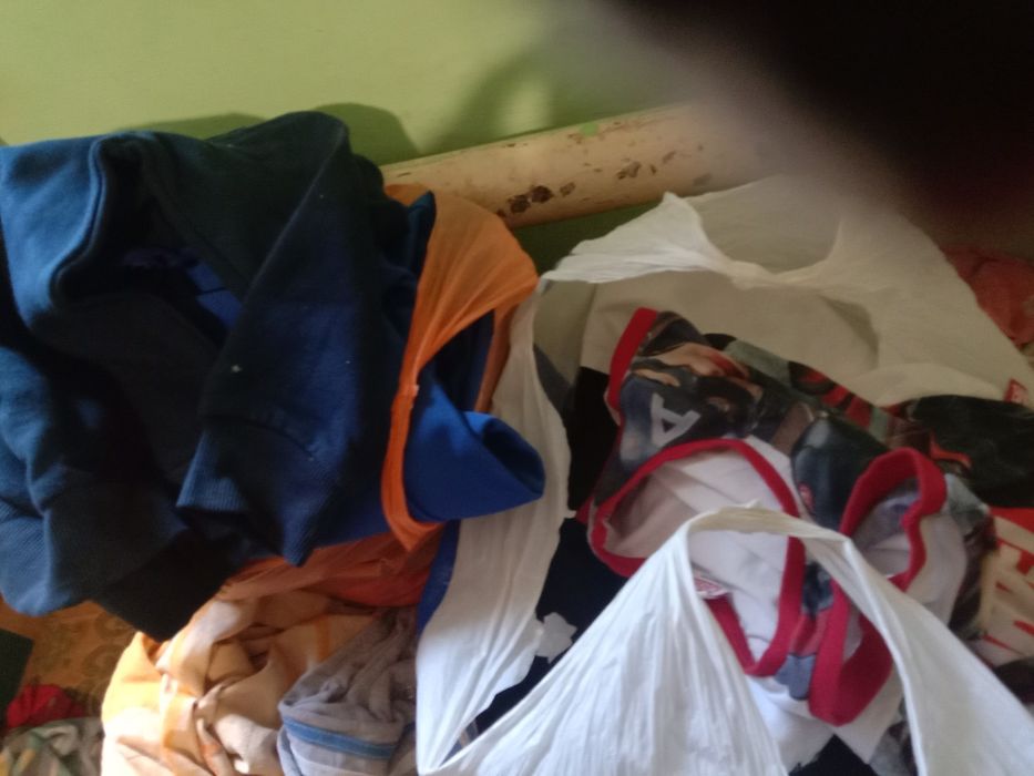 Одежда спорт и школьная р. 104-110