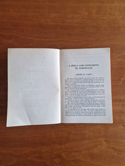Livro didático "O Texto Literário", Manuel dos Santos Alves