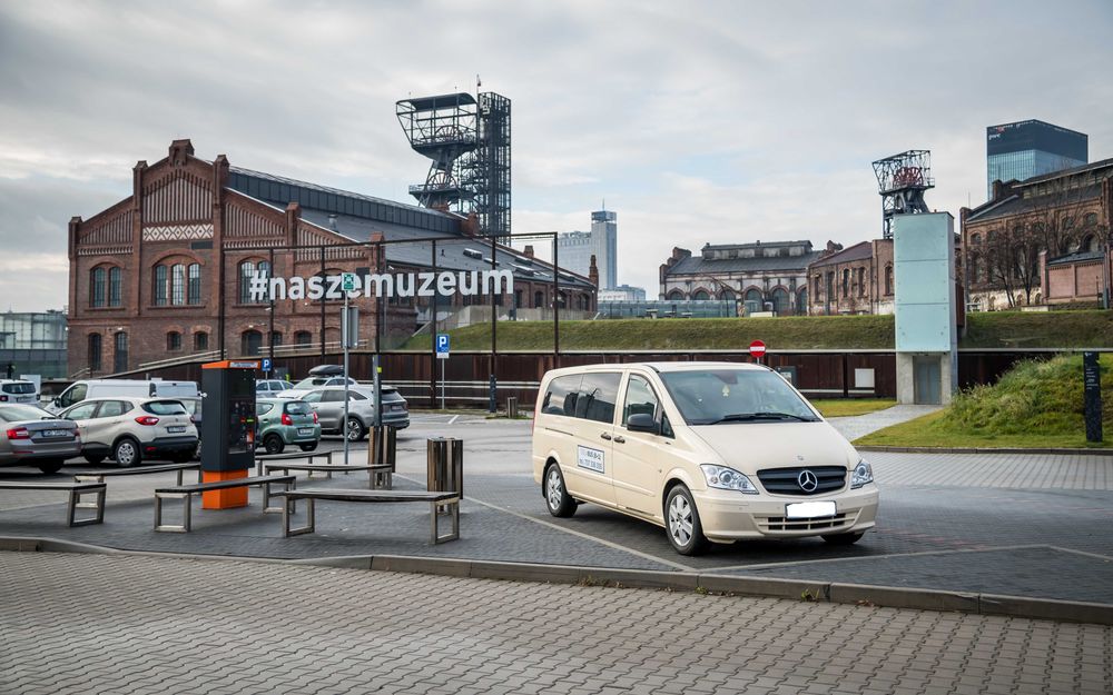 Przewóz gości weselnych, transport na lotnisko, 8-65msc, przewóz osób