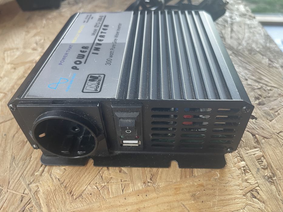 Zestaw solarny 100Ah 300W