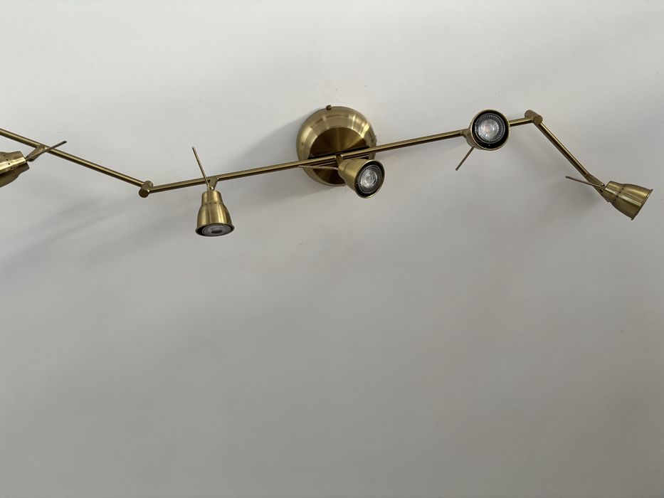 Candeeiro usado e em bom estado