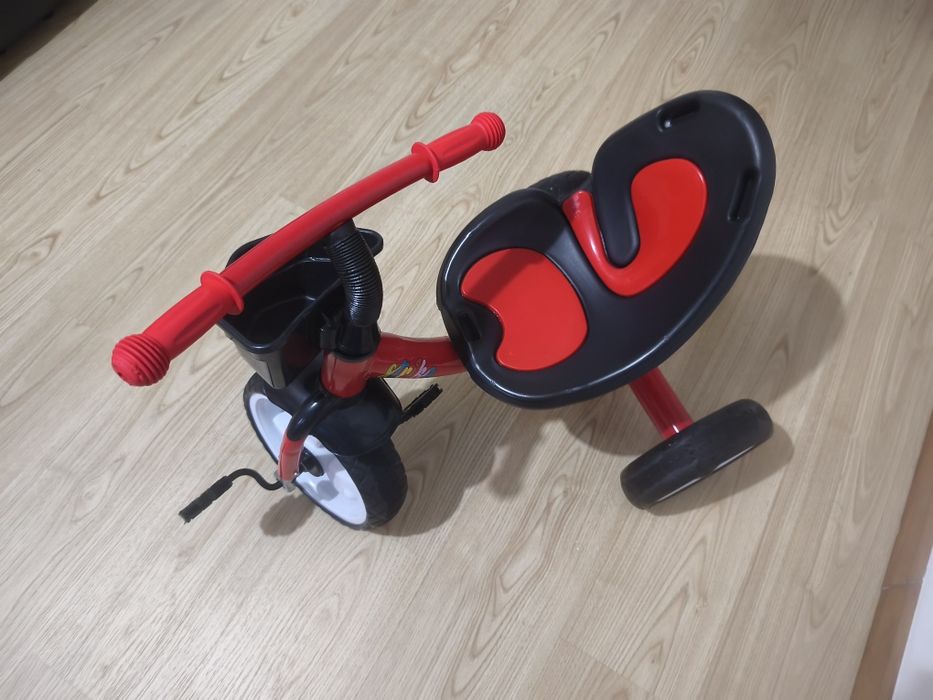Triciclo de criança