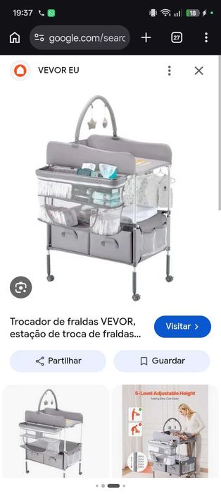 Trocador com arrumos