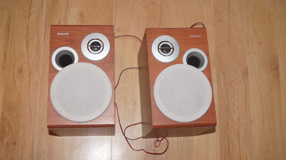 PHILIPS MCM-390 Głośniki 2-drożne Bassreflex Monitory