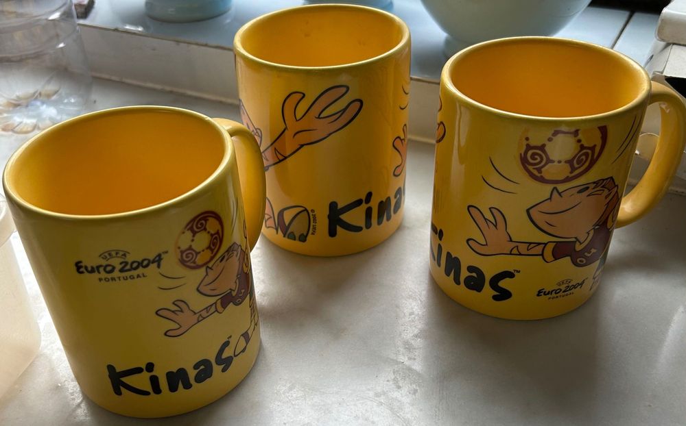 Lote de 3 Kinas Euro 2004 Canecas Café Chá Vista Alegre (Portugal)