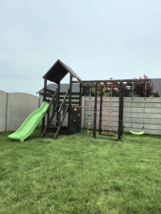 Plac zabaw model "E" TITAN - Małpi gaj - Zjeżdżalnia
