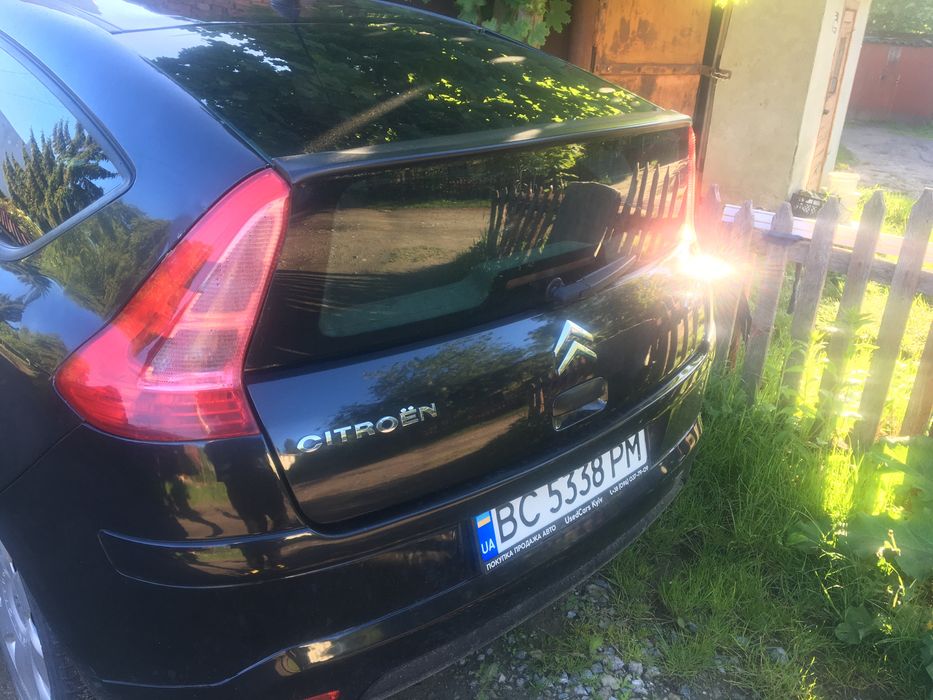 Продам Сітроен с4 купе в робочому стані .