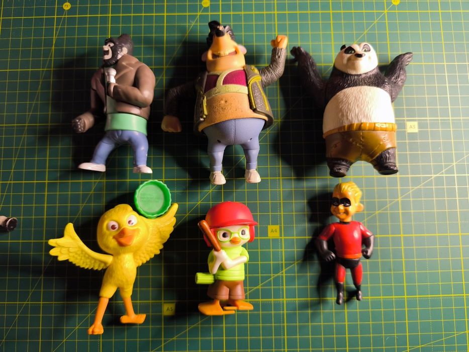 Огромная коллекция: Карточки, фигурки, конструктор  Lego