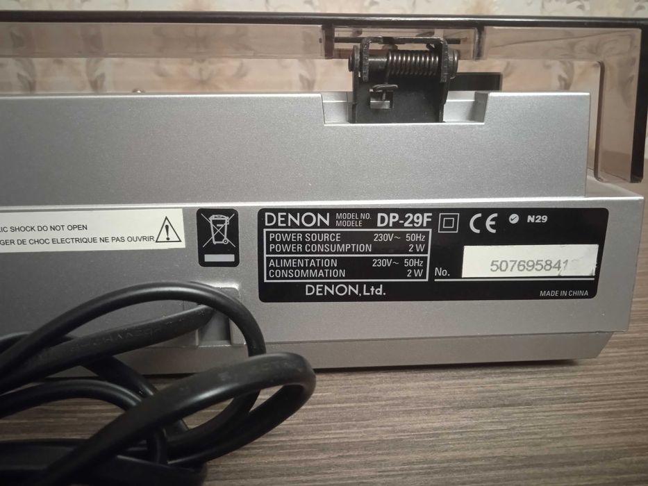 Проигрыватель Denon dp-29f