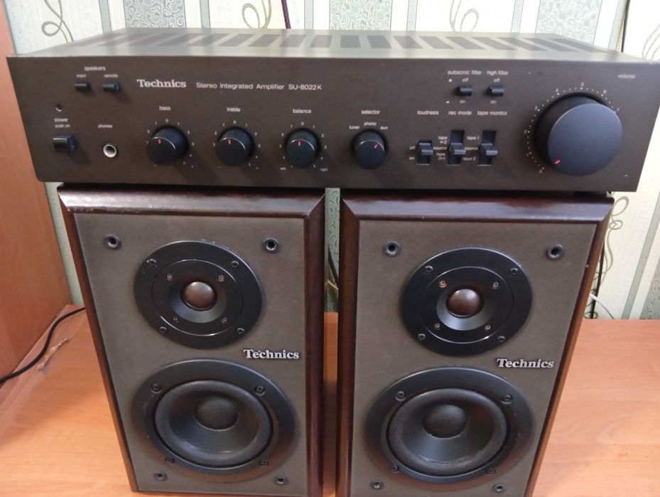 Колонки + Підсилювач  Technics  (вінтажний комплект) Звук!