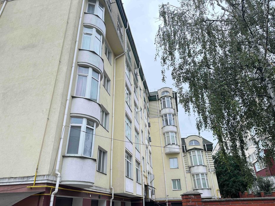 3 кім. вул. Новий світ