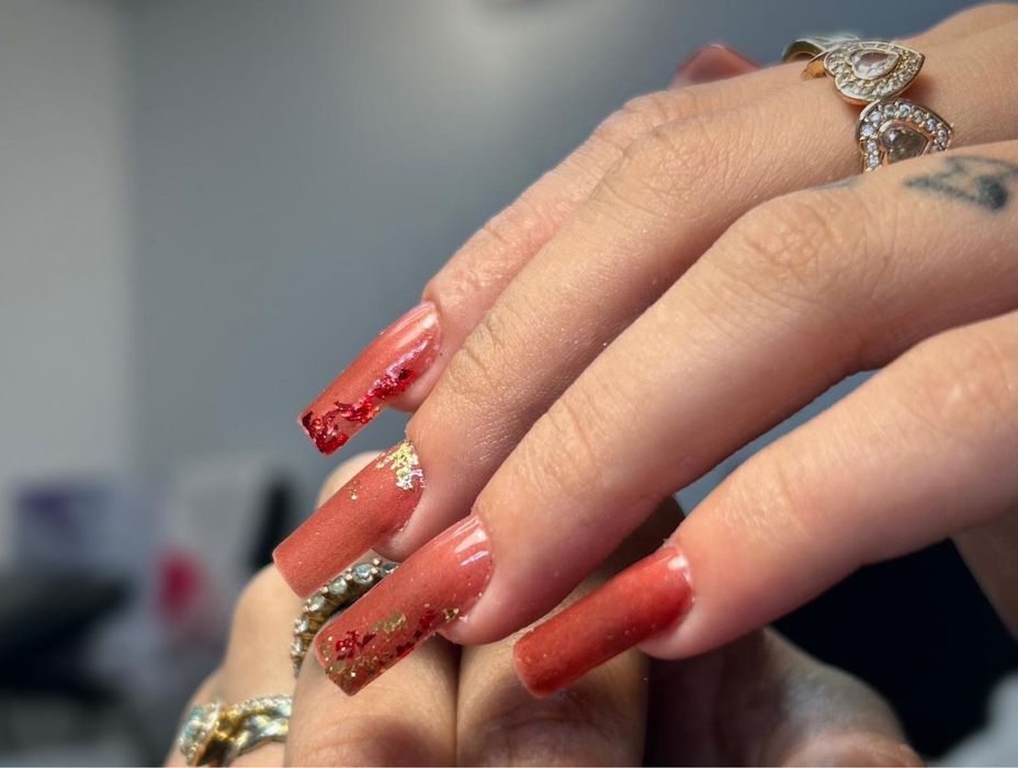Modelo para extensão de unhas