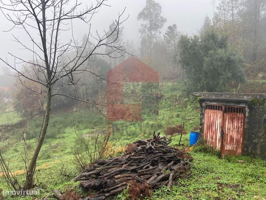 Terreno agrícola, Barros — Atiães, Braga