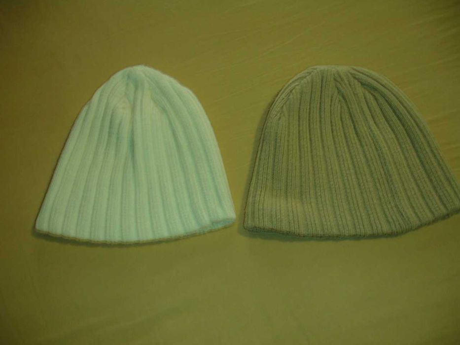 gorros e luvas de criança