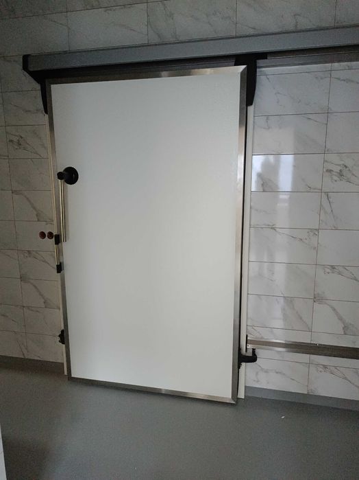 Drzwi przesuwne do mroźni chłodni automatyczne