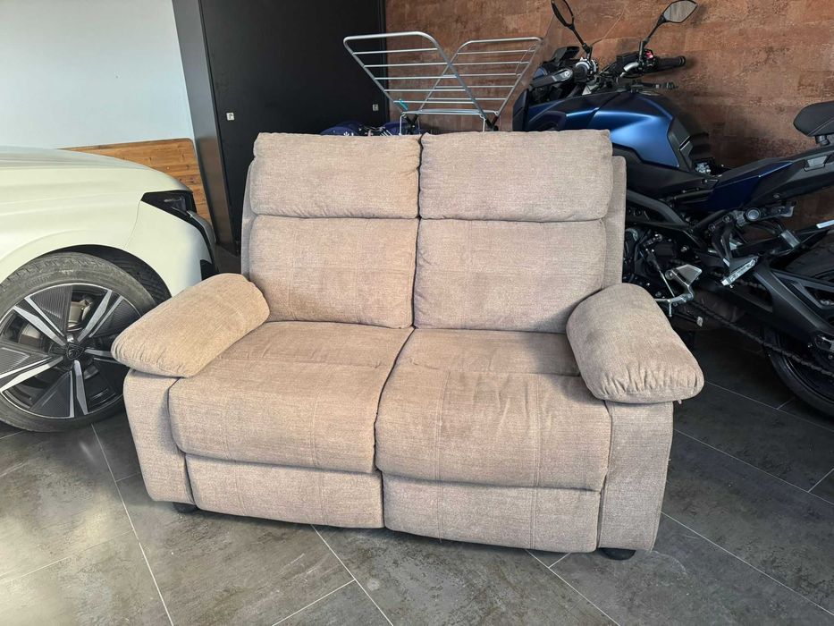 Sofá 2 lugares cinzento acastanhado COMO NOVO