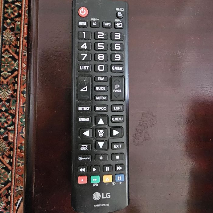 Tv  LG  24" Excelente funcionamento