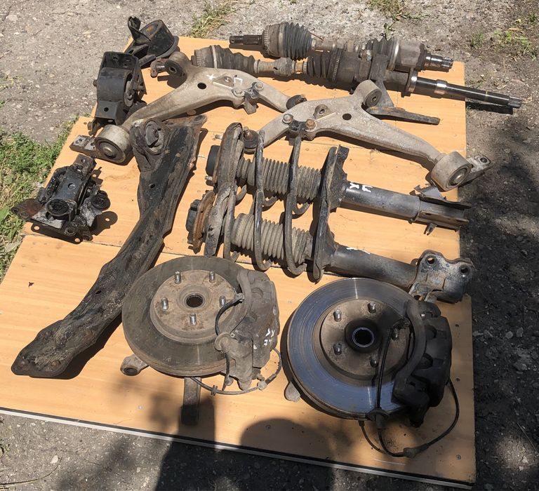 Разборка Nissan X-trail T30 Almera N16