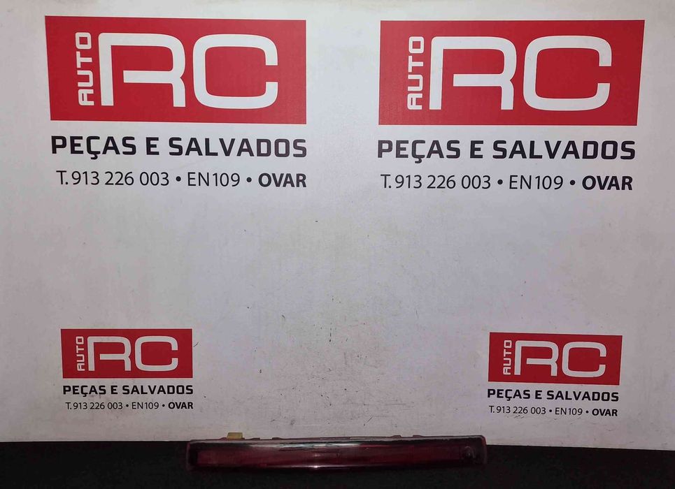 Luz Stop Adicional / 3º Stop 8200073239 - RENAULT MEGANE II