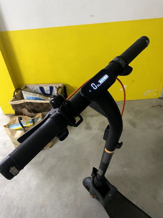 Ninebot e2 Pro como nova