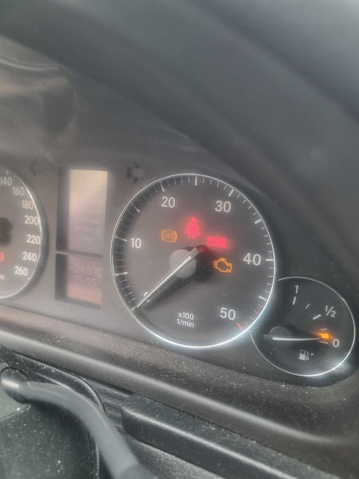 Vendo Mercedes 220cdi