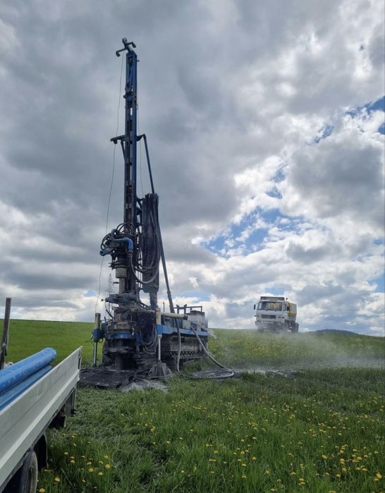 Studnie głębinowe , pompy ciepła