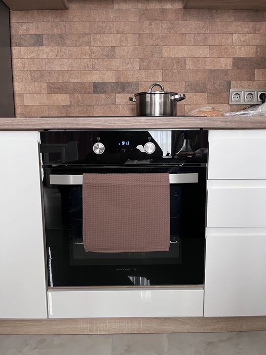 Посуточная квартира студия ,подобова поселок котовского