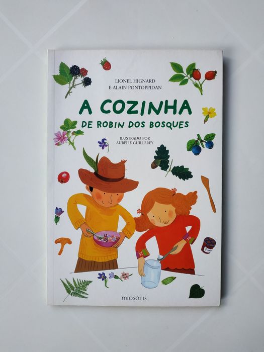 Livros infantis vários