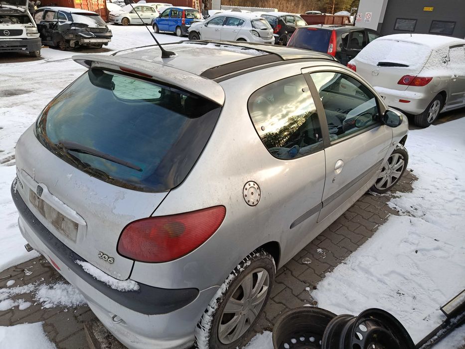Peugeot 206 1.6b 2002r QUIKSYLVER Szyberdach NA CZĘŚCI