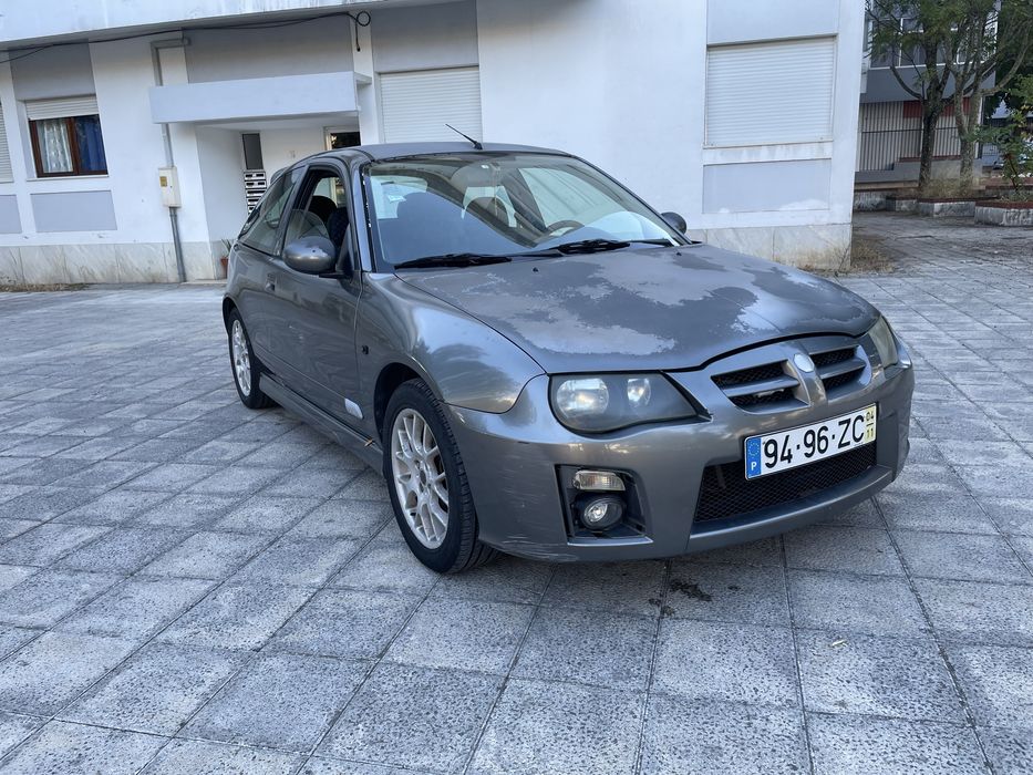 Vendo MG ZR de 2004 !