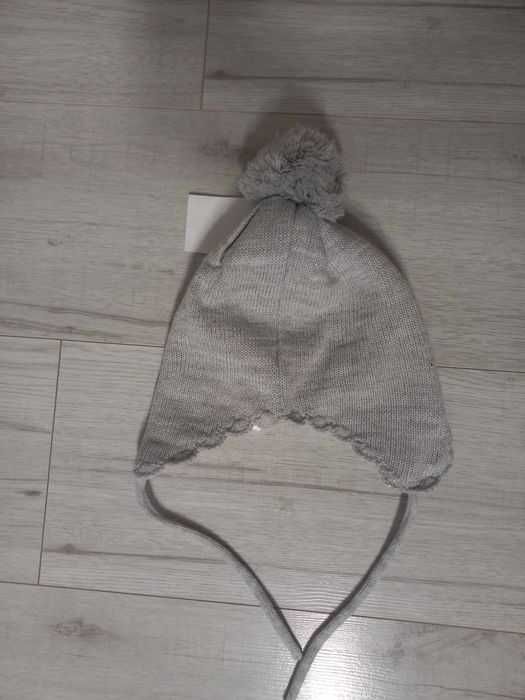 Śliczna czapka H&M - Rozm. 86/92, 1 -2 latka - NOWA!!!