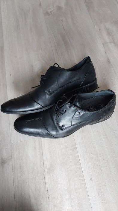 Półbuty eleganckie Lasocki skórzane