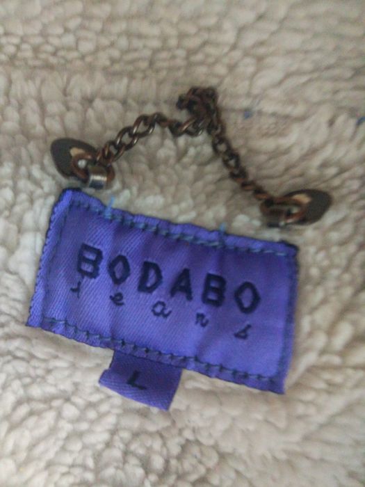 Джинсова куртка утеплена.