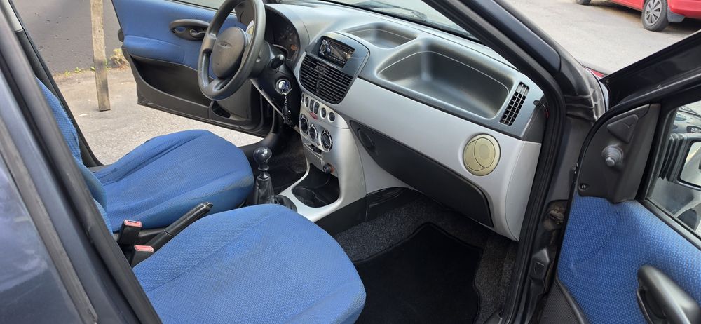 Fiat Punto 1.2 SX 5 Portas Direção Assistida VALOR FIXO
